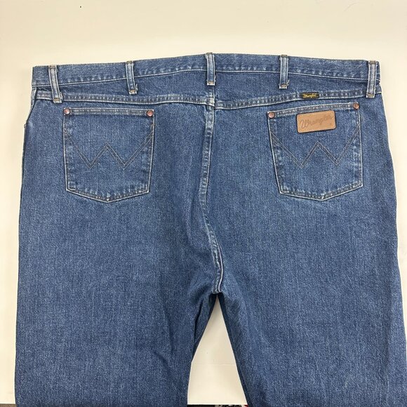 Wrangler Relaxed Straight Mens' size 50x27 Dark Wash Blue Denim jeans - Picture 4 of 4